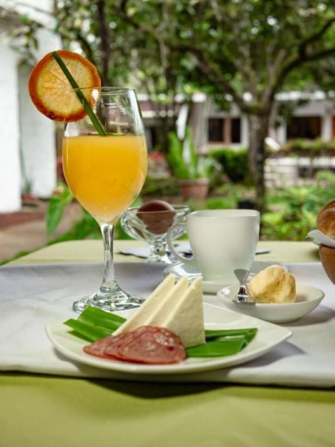 פורטו איורה Hotel Twin Galapagos מראה חיצוני תמונה