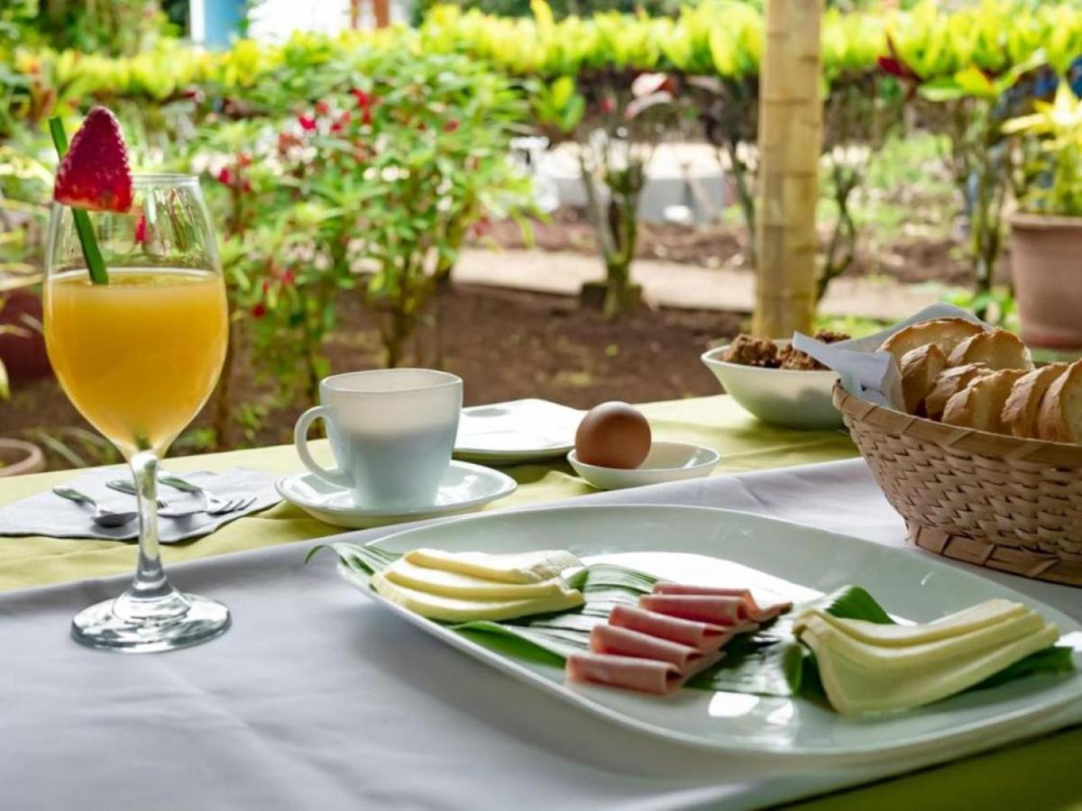 פורטו איורה Hotel Twin Galapagos מראה חיצוני תמונה