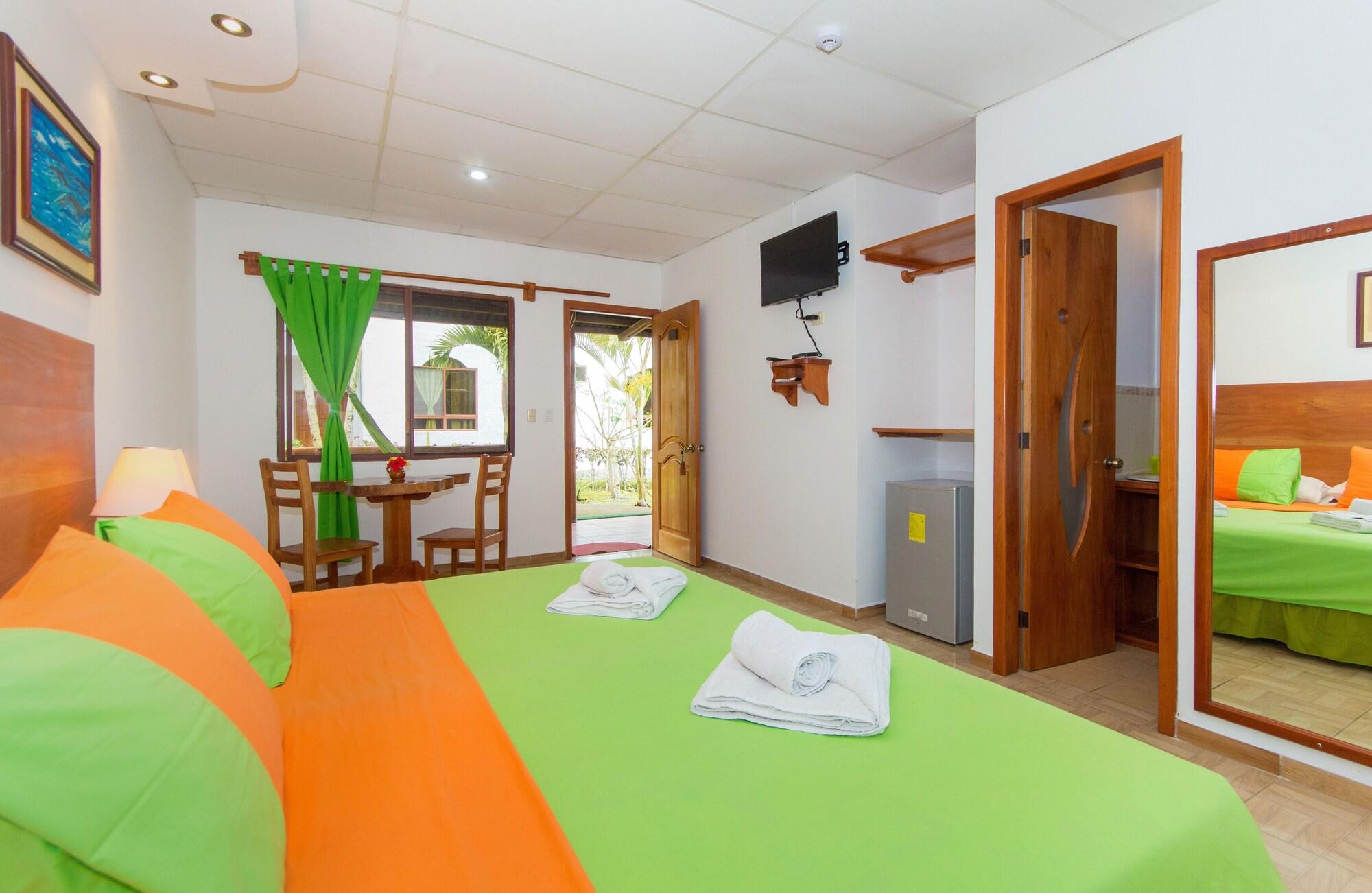 פורטו איורה Hotel Twin Galapagos מראה חיצוני תמונה