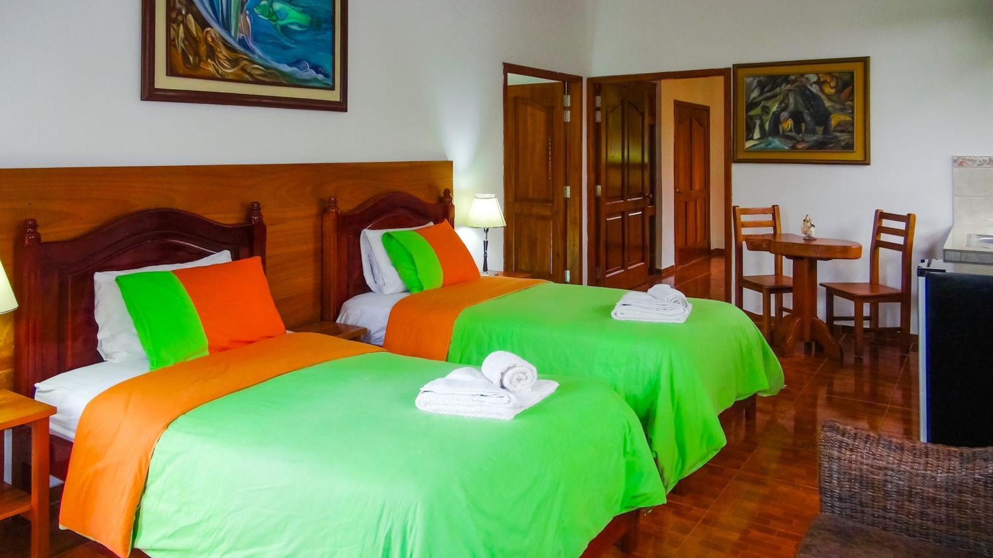 פורטו איורה Hotel Twin Galapagos מראה חיצוני תמונה