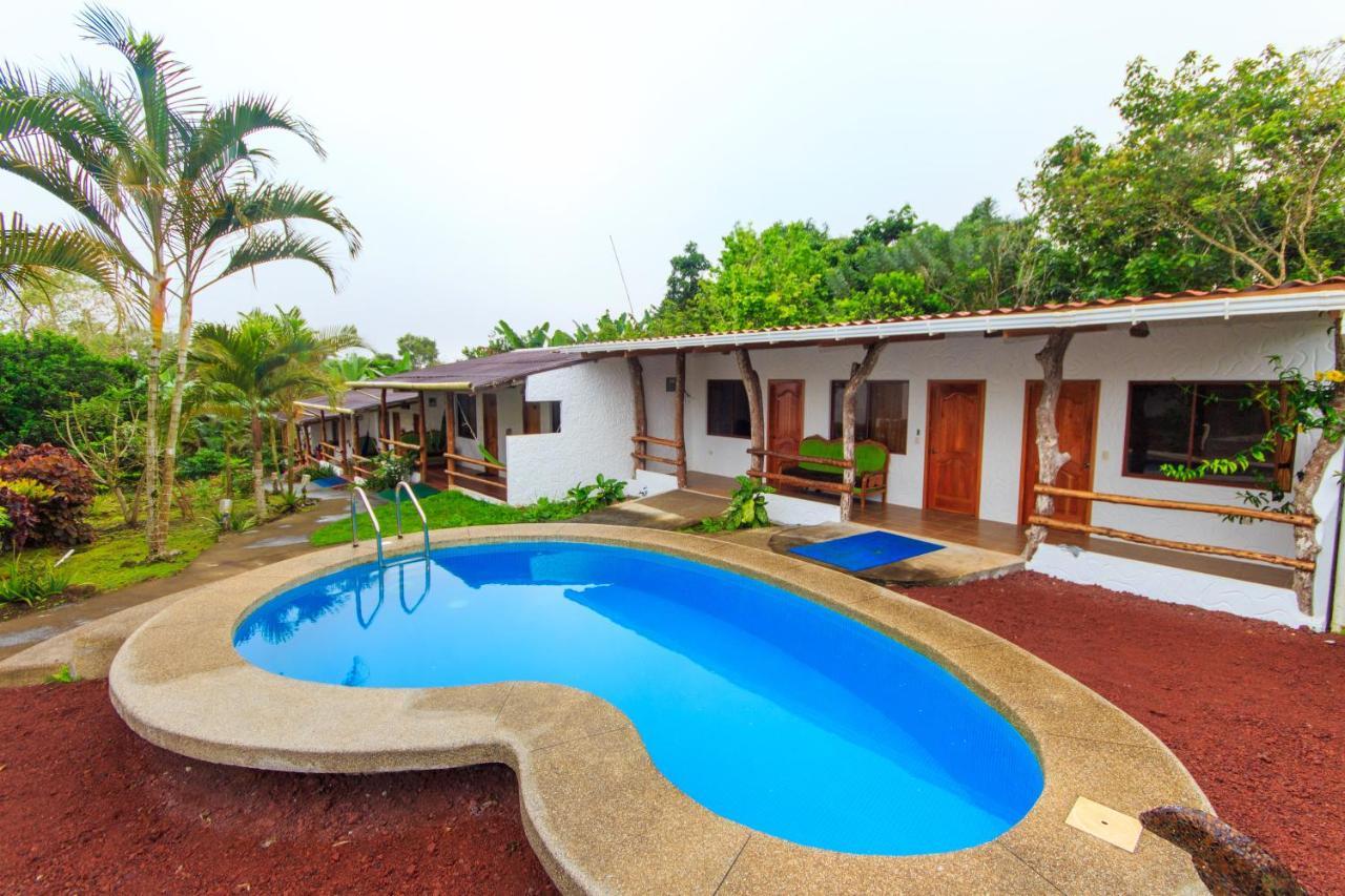 פורטו איורה Hotel Twin Galapagos מראה חיצוני תמונה