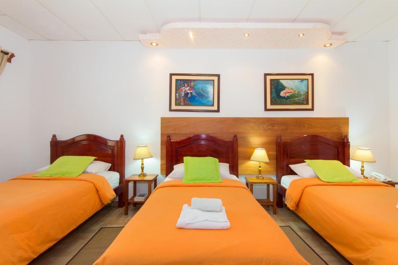 פורטו איורה Hotel Twin Galapagos מראה חיצוני תמונה